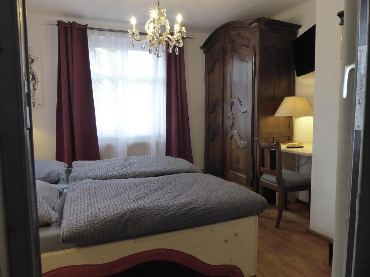 Tweepersoonskamer met 1 of 2 Bedden - Douche