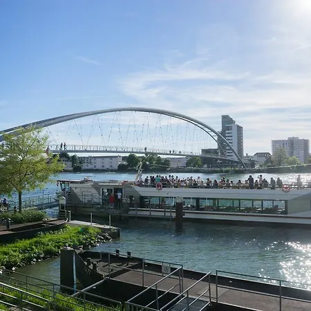 Maximilian Hotel & Apartments Weil Am Rhein / Basel-2